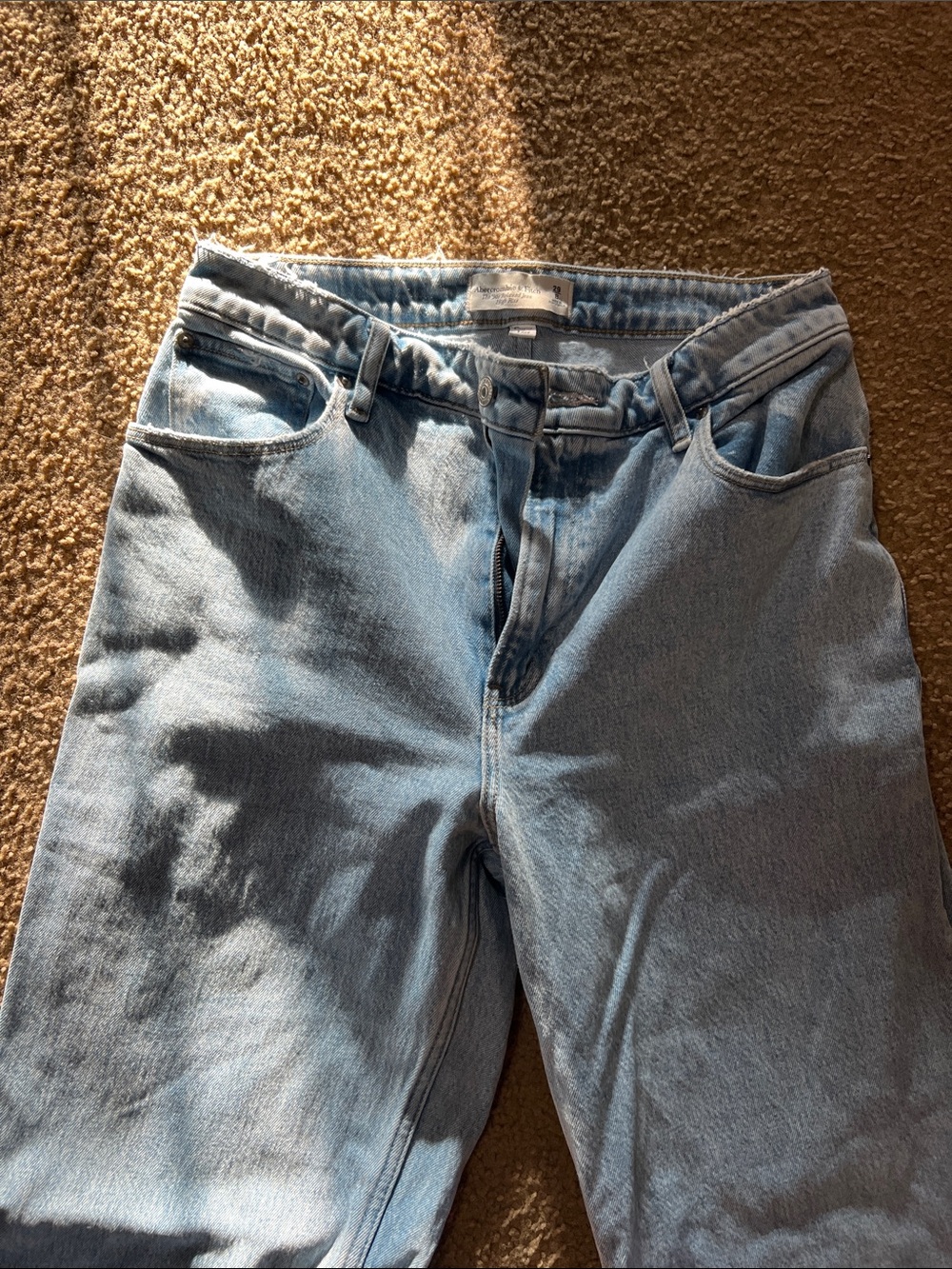 Abercrombie and fitch 90’s relaxed Jean high rise 29/8XL